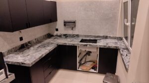 Kitchen Top With Back Splash Wall (4)